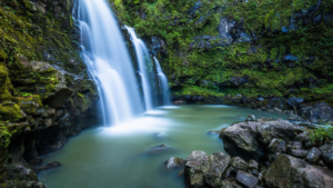 מפל זורם - תמצית רוק ווטר לטיפול בנוקשות מחשבתית